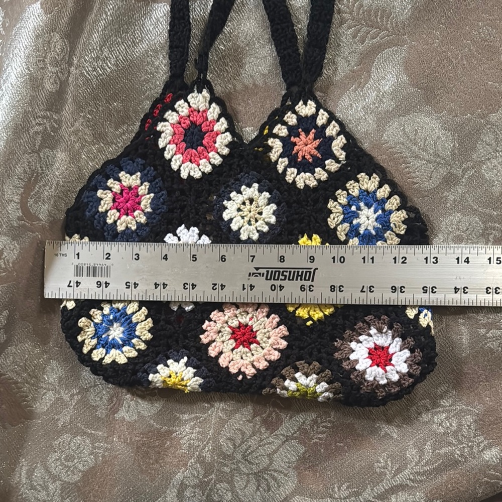 Small Crochet Tote - Picture 3 of 3